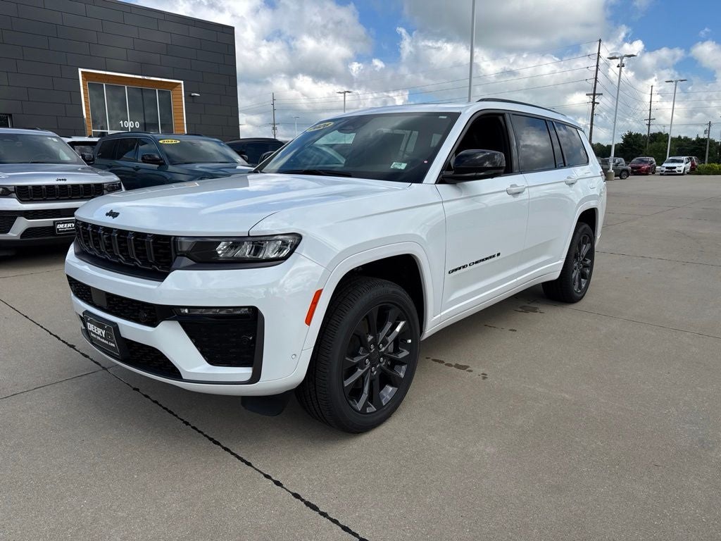 2026 Jeep Grand Cherokee — rear three-quarter view
