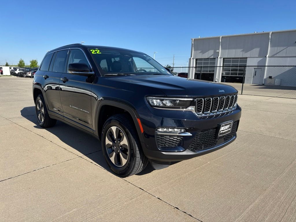 2022 Jeep Grand Cherokee 4xe Limited 4x4 in Midnight Sky — front three-quarter view