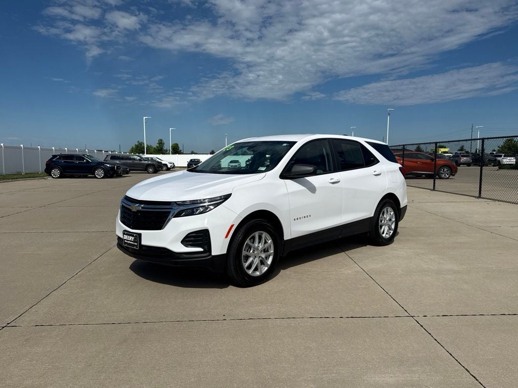 2023 Chevrolet Equinox — rear three-quarter view